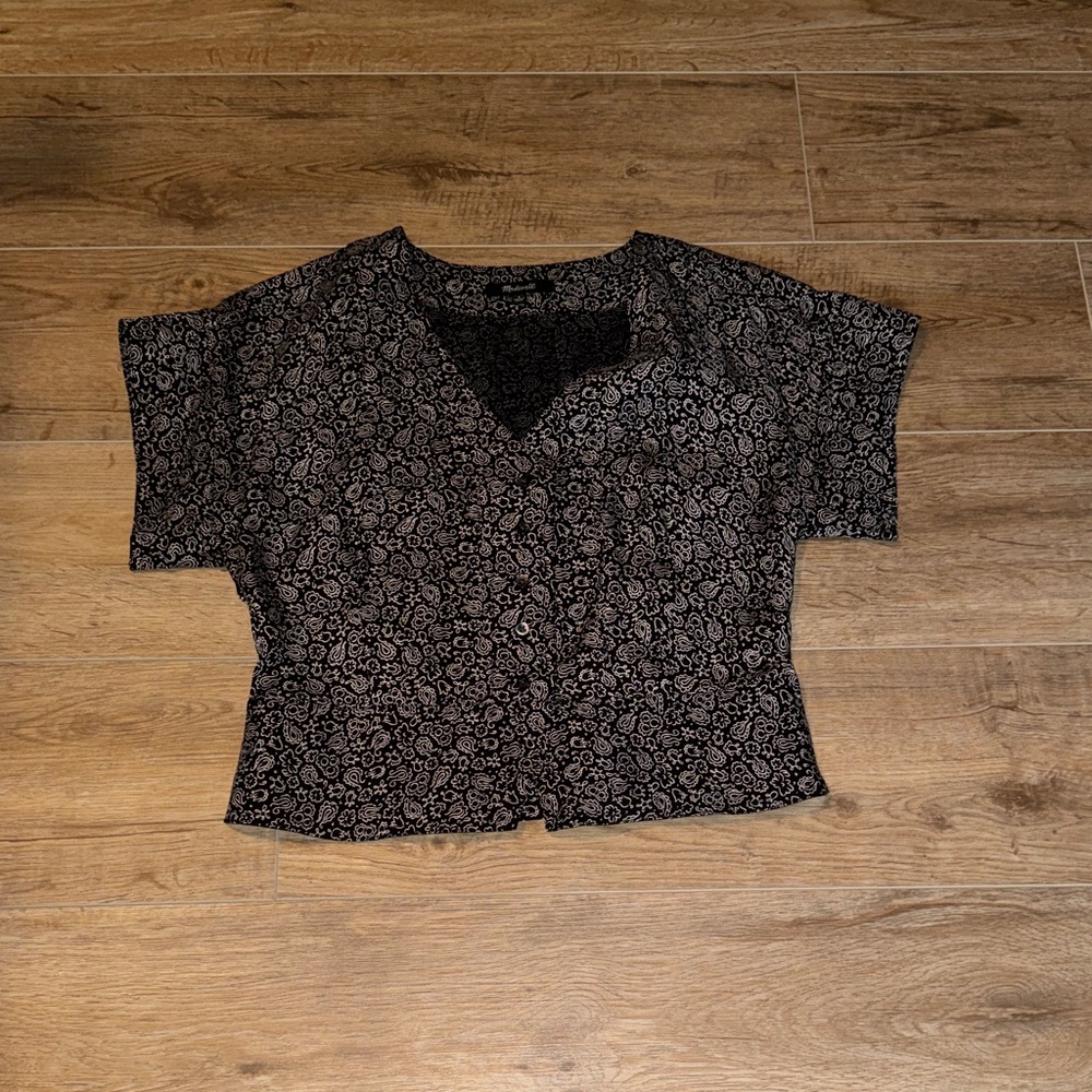Notched V-Neck Button Up Top